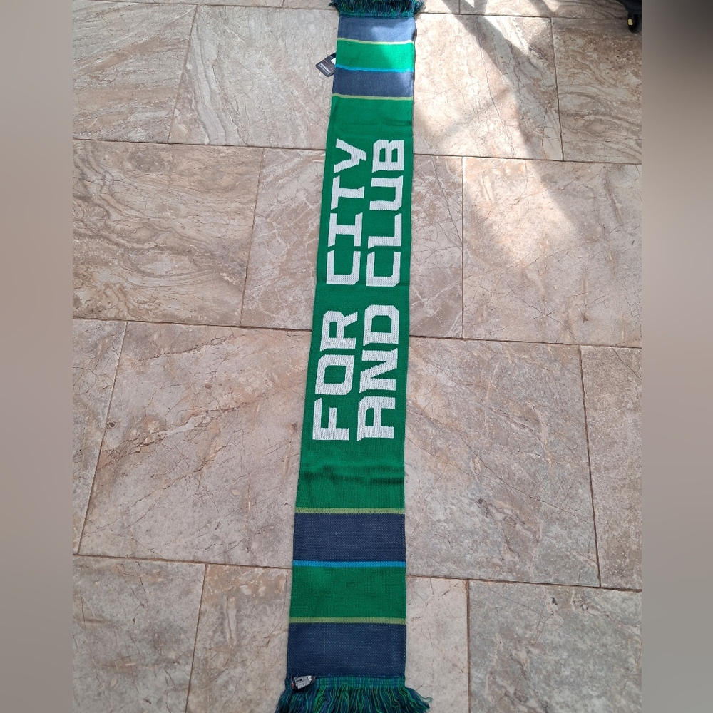New OKC Energy FC Soccer Oklahoma City Knit Scarf Unisex Green Blue White Fringe - Picture 6 of 10